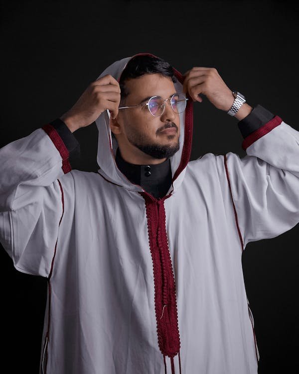 Top 10 djellabas pour homme : tendances et tarifs à explorer